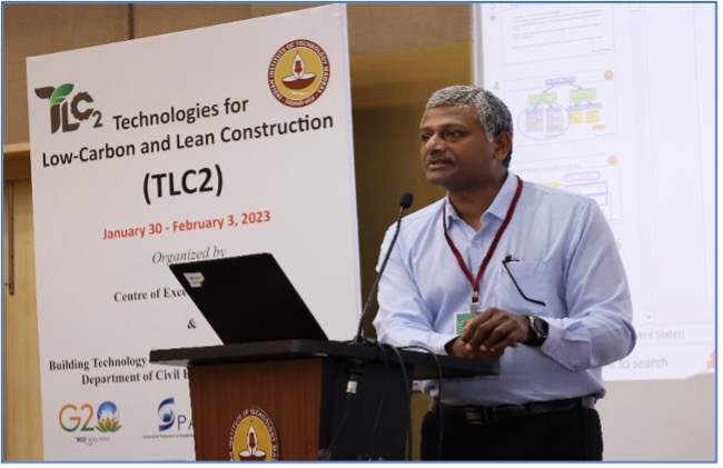 Prof Manu Santhanam delivering lecture during the TLC2 workshop